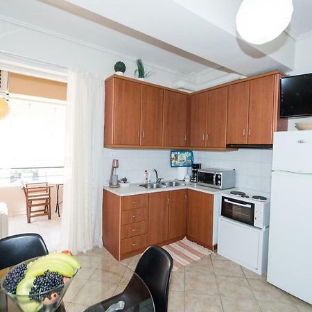 A Beautifull 2Nd Floor Apartment Close To The Port Kalamata Extérieur photo