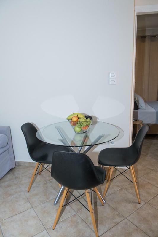 A Beautifull 2Nd Floor Apartment Close To The Port Kalamata Extérieur photo