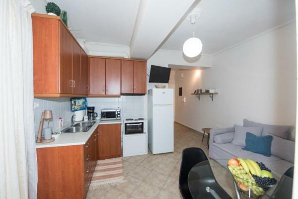 A Beautifull 2Nd Floor Apartment Close To The Port Kalamata Extérieur photo